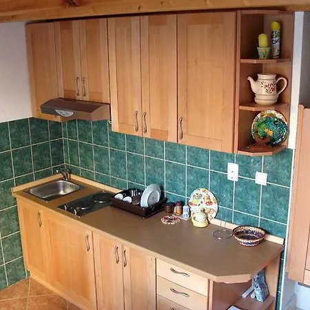 ホテル Sanda スプリト