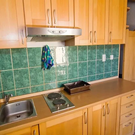 ホテル Sanda スプリト